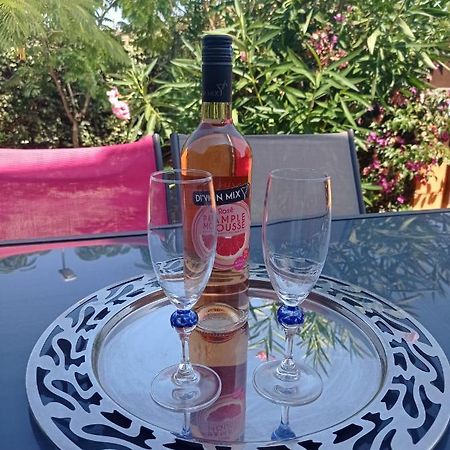 Appartement Cosy A Sanary Plage De Portissol-Climatise-Parking Prive Buitenkant foto